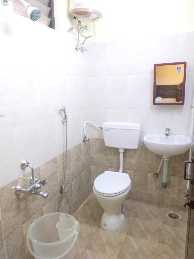 Hotel Amrita Mogappair Chennai Extérieur photo